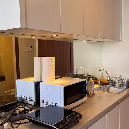 Nagoya Thamrin Apartment High Floor With View Eksteriør bilde