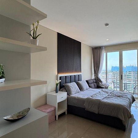 Nagoya Thamrin Apartment High Floor With View Eksteriør bilde