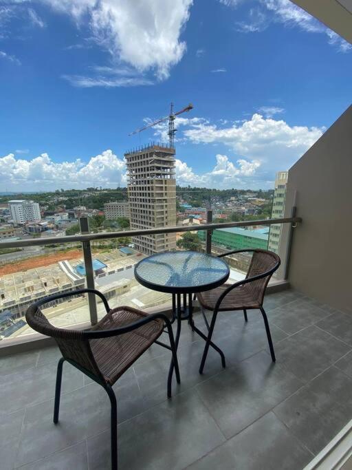 Nagoya Thamrin Apartment High Floor With View Eksteriør bilde