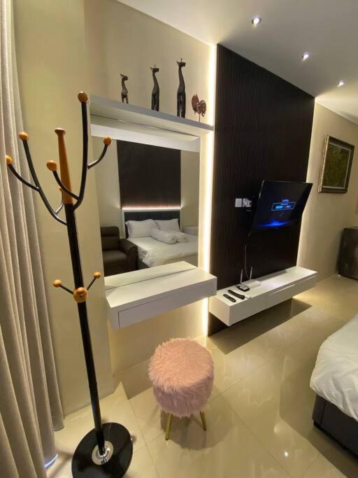 Nagoya Thamrin Apartment High Floor With View Eksteriør bilde