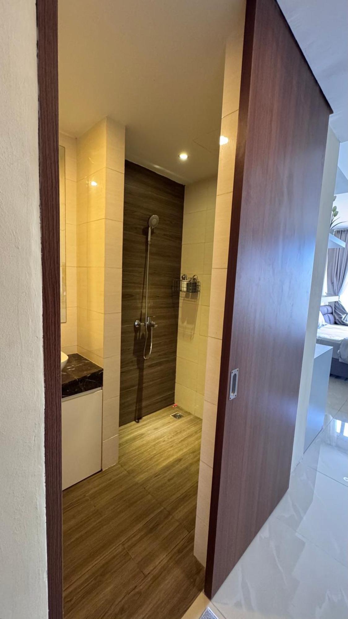 Nagoya Thamrin Apartment High Floor With View Eksteriør bilde