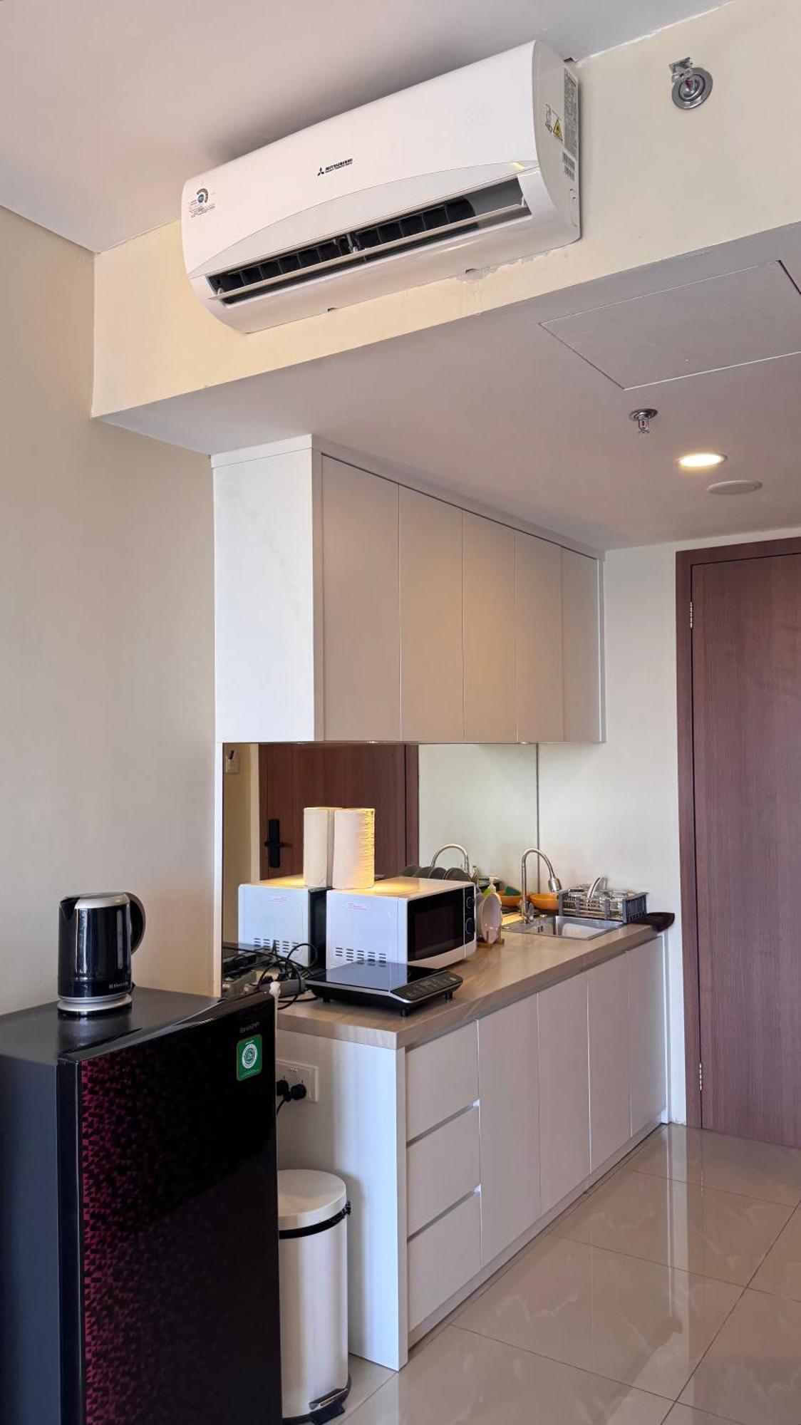 Nagoya Thamrin Apartment High Floor With View Eksteriør bilde