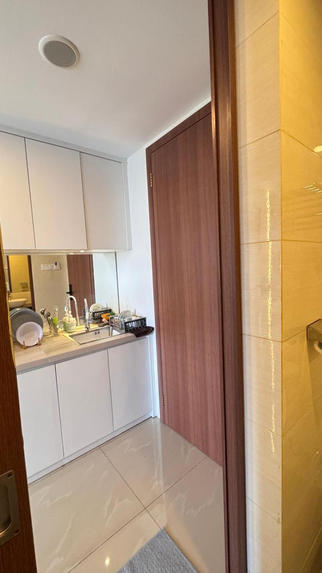 Nagoya Thamrin Apartment High Floor With View Eksteriør bilde
