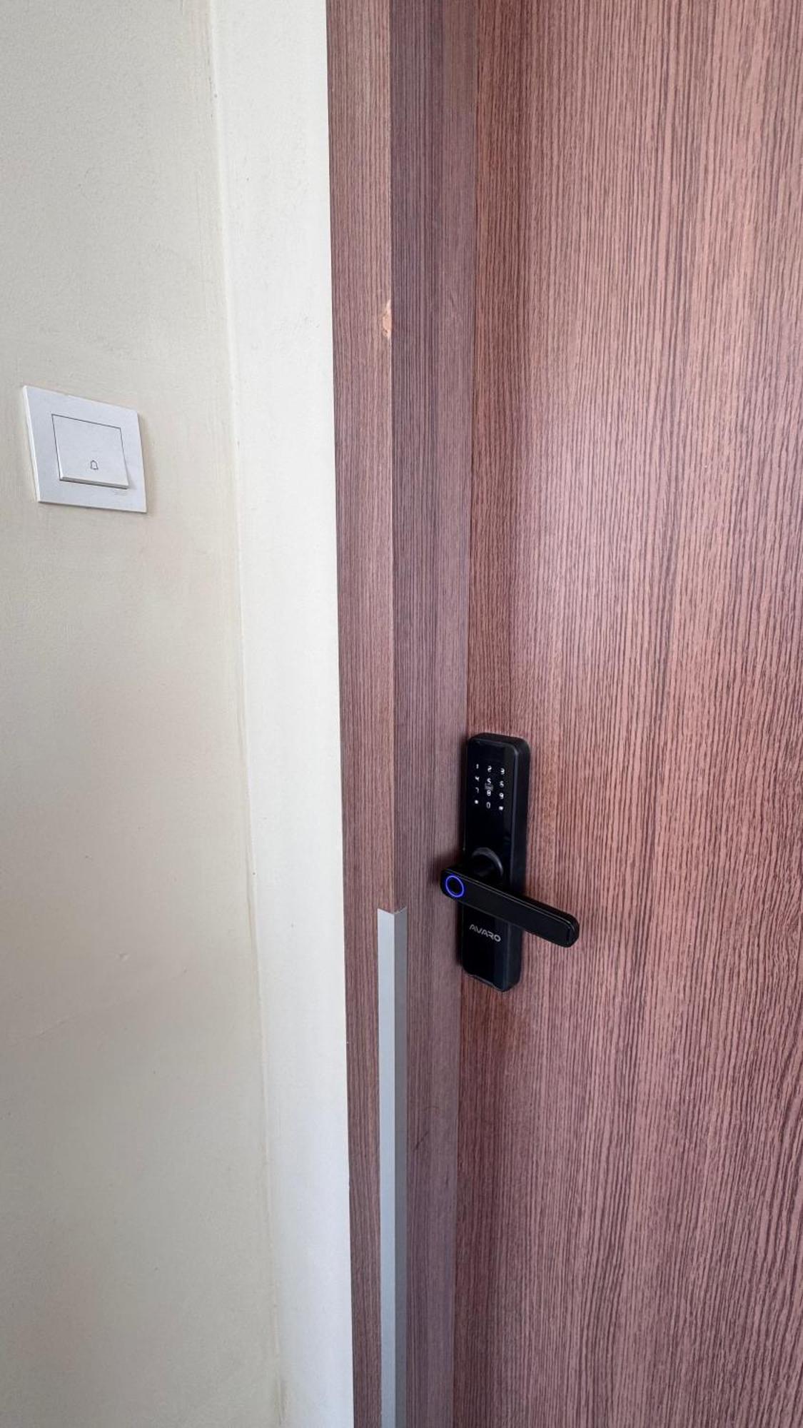 Nagoya Thamrin Apartment High Floor With View Eksteriør bilde